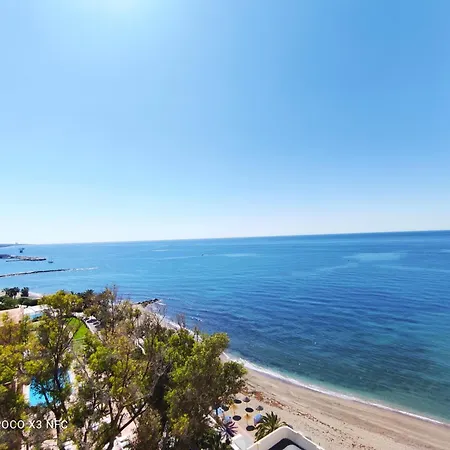 In First Line And Center Apto 10-11 Апартаменты